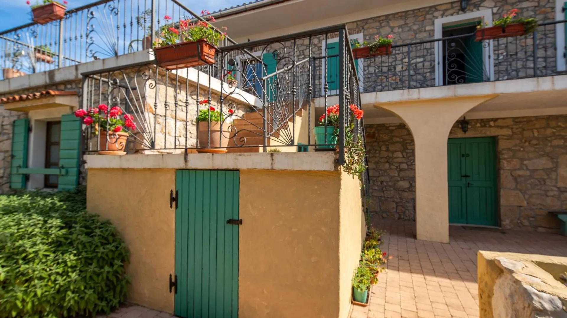 Bozini Dvori- Villa With Pool, Sauna , Jacuzzi And Tennis Court Biograd Na Moru Croatia
